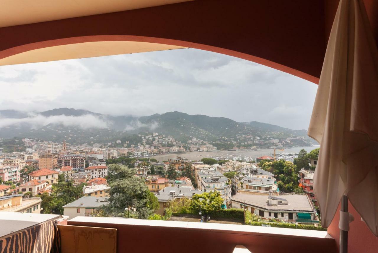 Casa Wendy - Swimming Pool Parking And Wifi Apartment Rapallo Bagian luar foto